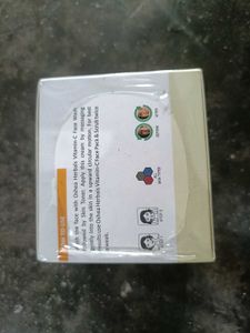 OSHEA HERBAL VITAMIN C CREAM 🥰
