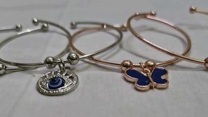 Cute Charm Rakhi/Bracelet Set
