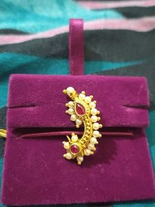 Beautiful Gold Nath with Pearls & Rubies