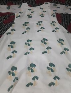 New💥Beautiful Gown With Duptta