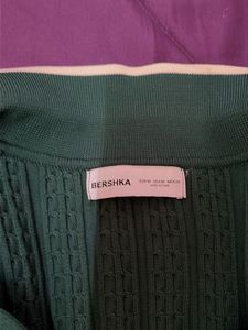bershka green crop collared top