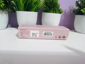 W - Think Pink, Branded Lipstick