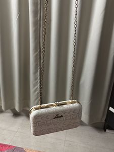 Lavie Sling Bag