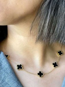 Elegant Clover Necklace