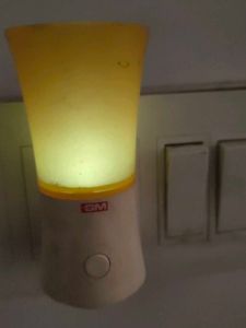 GM night lamp with switch plug