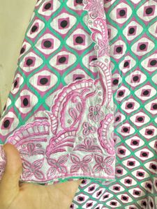 Embroidered V-Neck Kurta