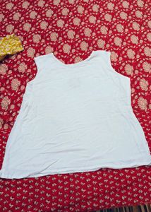 Very Nice Two piece top beautiful amd pretty