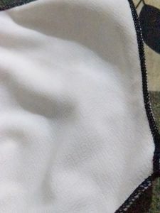 Crop Tops Stitched Curved Heem