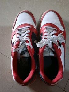 Nike Red & White Sneakers (Original)