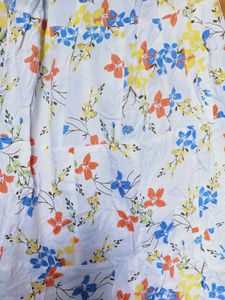Dharan White Floral Printed Skirt..
