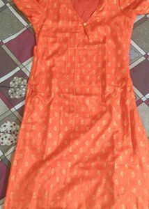 Elegant Orange Paisley Kurti