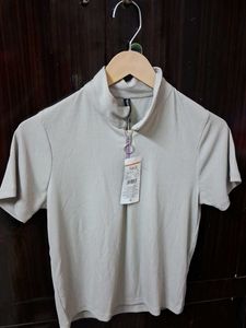 Stylish Beige Top with Zipper Detail