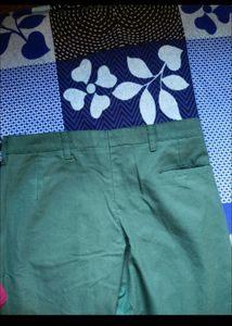 Unisex Green Pant