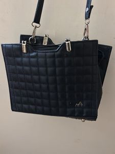 Chic Quilted Black Handbag