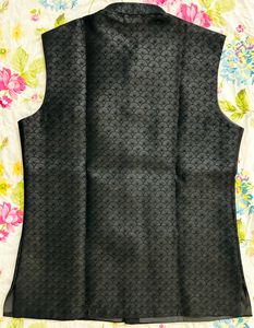 PARTY WEAR JACKET (Size L)