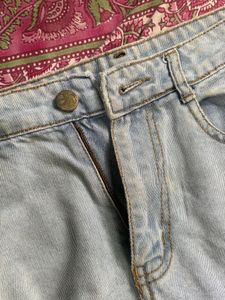 light blue denim ripped pant