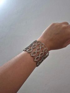 Sparkling Statement Cuff Bracelet( Combo)