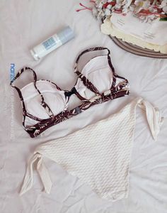 Stylish Floral Print Bikini Set