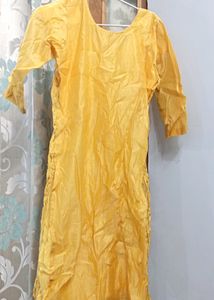 Yellow 🟡colour Suit Set
