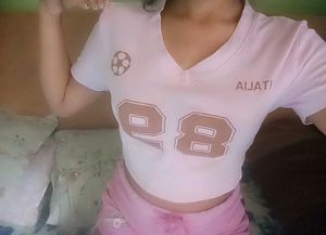 🌸 Y2K Pink "Italia 89" Cropped Jersey Tee 🌸