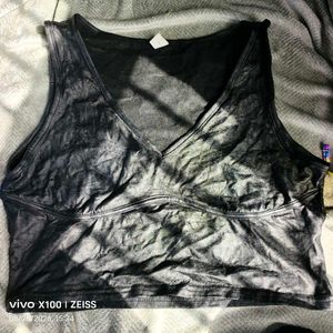I. Black V-Neck Crop Tank Top