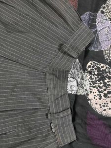 grey dividend skirt