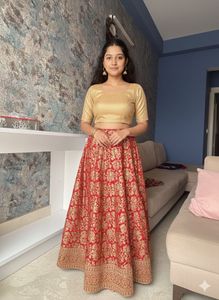 benarasi skirt