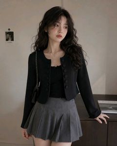 Chic Black Cropped Jacket
