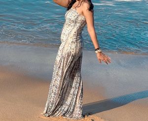 tube slit gown