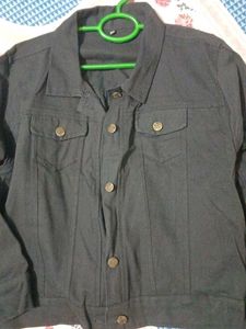 Classic Men's Denim Jacket