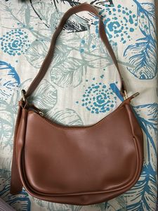 Chic Brown Shoulder Bag