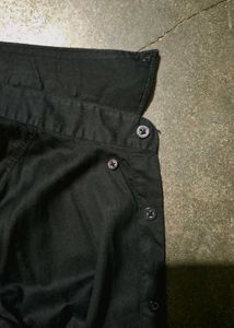 Men's Classic Black Full-Sleeve Shirt