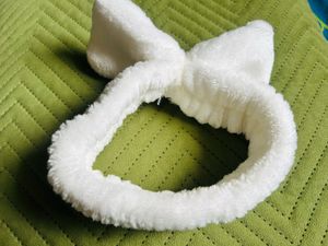 Brand New White Plush Headband ✨✨✨