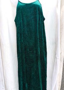 I. Emerald Velvet Maxi Dress