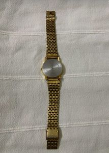 Sonata Gold Analog Watch (Unisex)