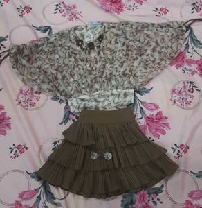 Chic Ruffled Skirt and Printed Top Set