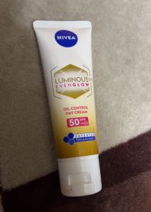 Nivea Luminous Even Glow SPF 50 Cream