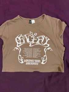 2 H&M Graphic Tee