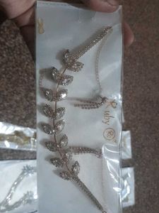Assorted korean Jewellery Sets of 7