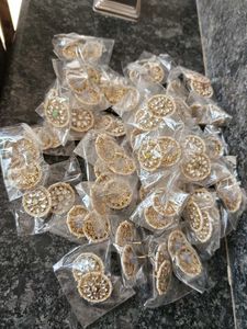 Earings