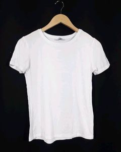 Classic White Crew Neck T-Shirt