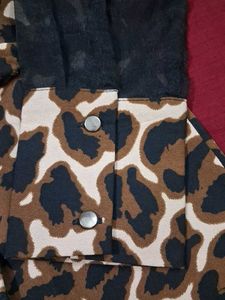 Cheetah Printed Ruffle Top 👍