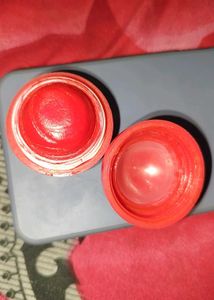 Red Cream Lipbomb