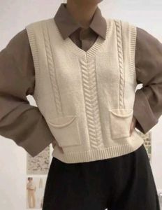 New with tag Korean Cream Cable Knit V-Neck Vest