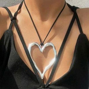 Silver Heart Pendant Necklace