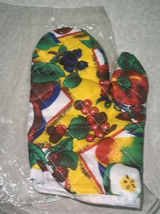 2 GLOVES SET