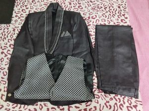 Kids Regular Fit 5 Piece Coat Pant For Function