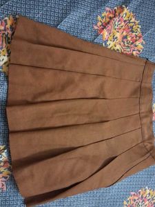 brown pleated mini skirt
