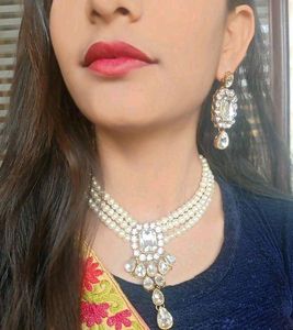 Elegant Pearl &amp; Blue Stone Necklace Set