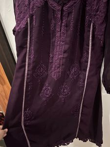 Elegant Purple Embroidered Kurta